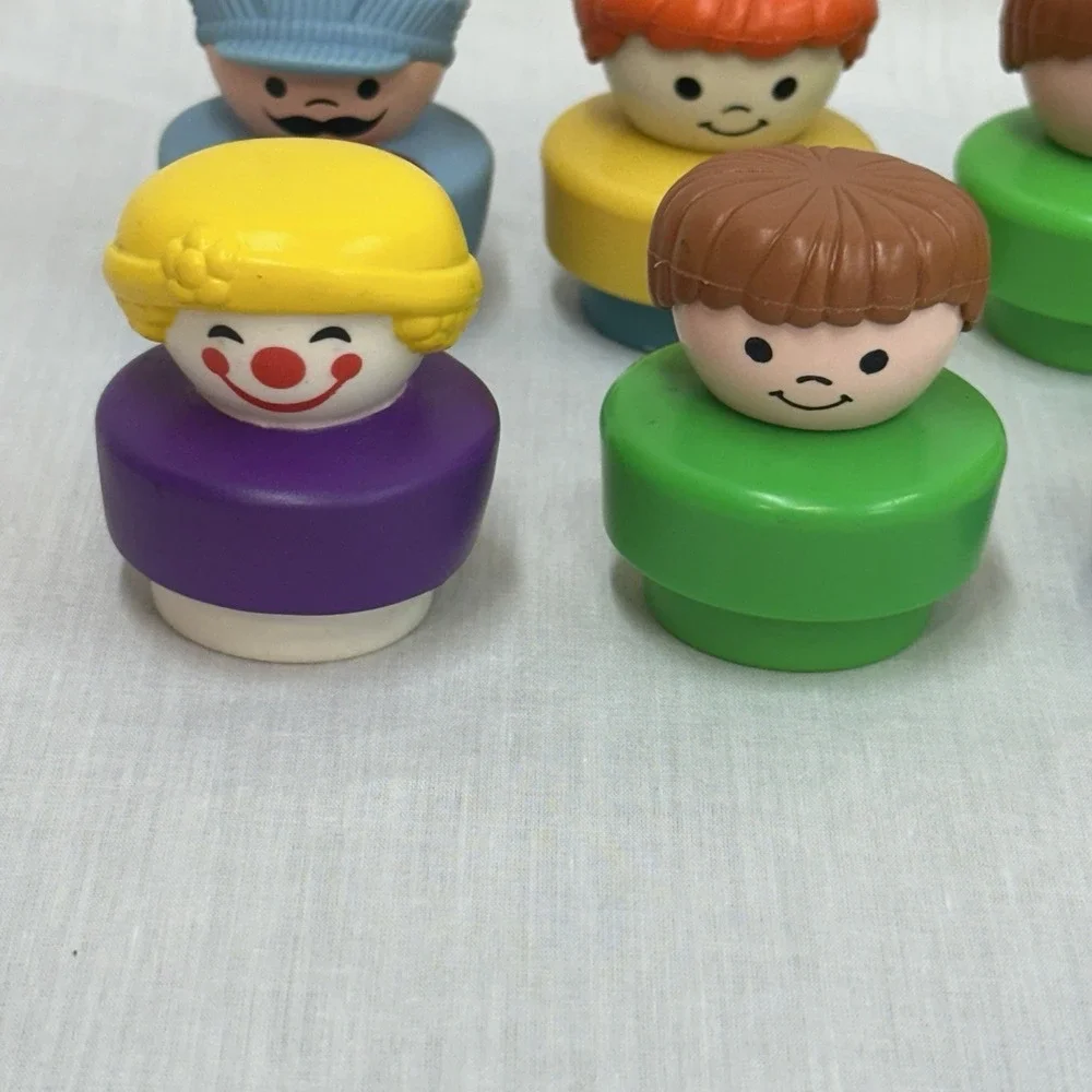 Lot Of 10 Fisher Price Chunky Little People 1990's Engineer, Dog Clown Construct
